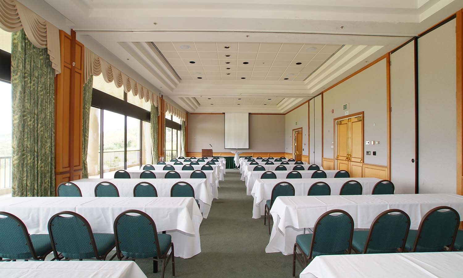 Meeting Room Makai Classroom venues